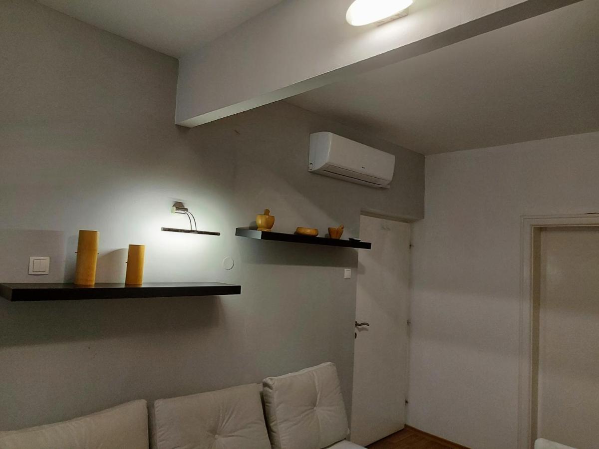 Makabo-apartment in house Skopje Buitenkant foto